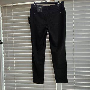Size M Short Simply Vera Skinny Mid Rise Black Pants NWT NEW